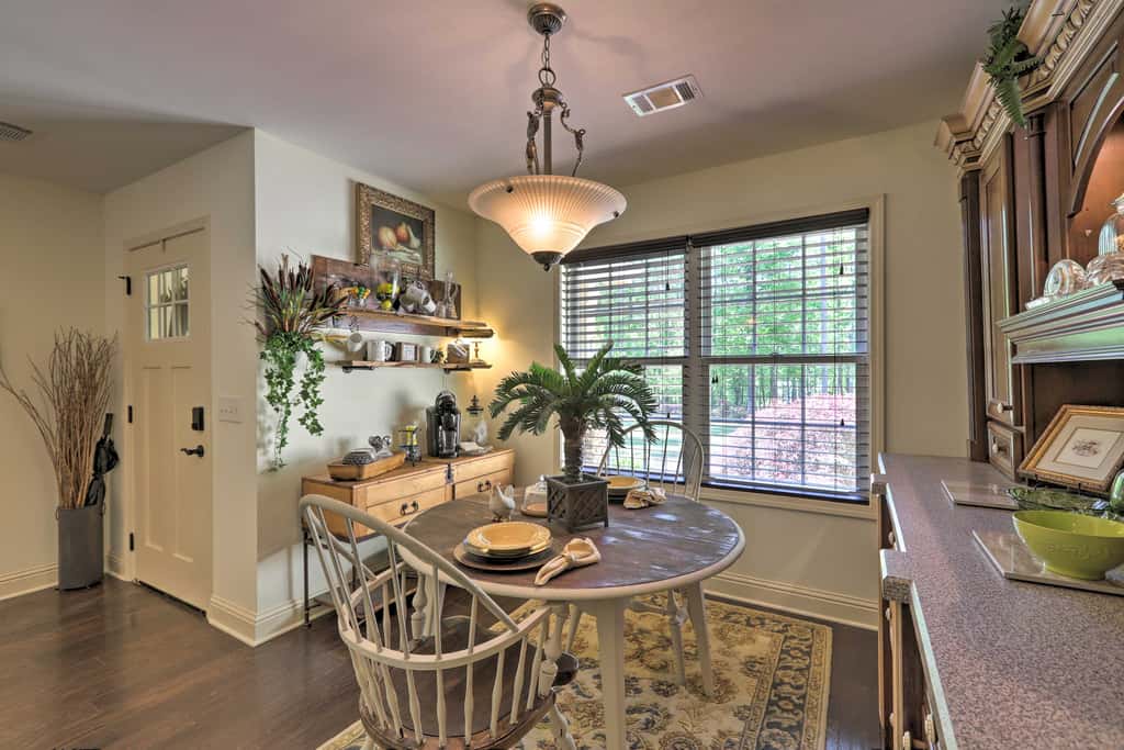 Family-Friendly Home w/ Lake Oconee Access + Patio