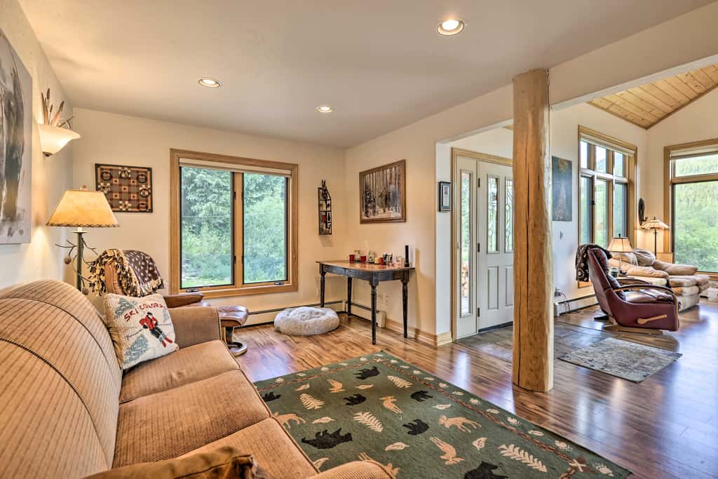 Alpine Escape w/ Mtn Views in Blue River!