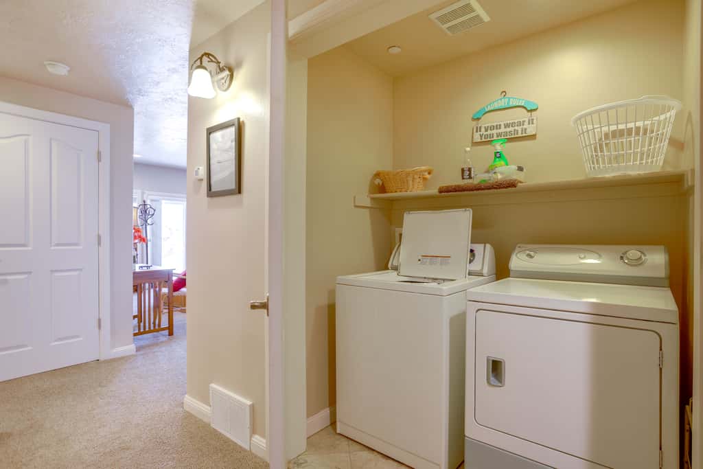 High-End Huntsville Condo w/ Private Hot Tub!