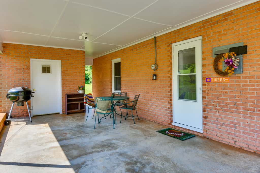 8 Mi to Clemson: Peaceful Family Home w/ Yard