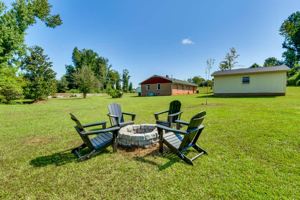 8 Mi to Clemson: Peaceful Family Home w/ Yard
