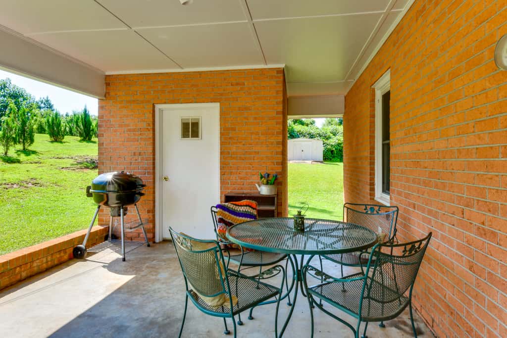 8 Mi to Clemson: Peaceful Family Home w/ Yard