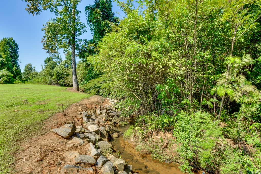 8 Mi to Clemson: Peaceful Family Home w/ Yard