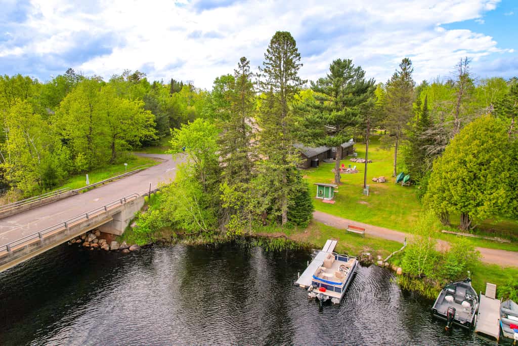 Hayward Retreat on the Chippewa Flowage w/ Dock!