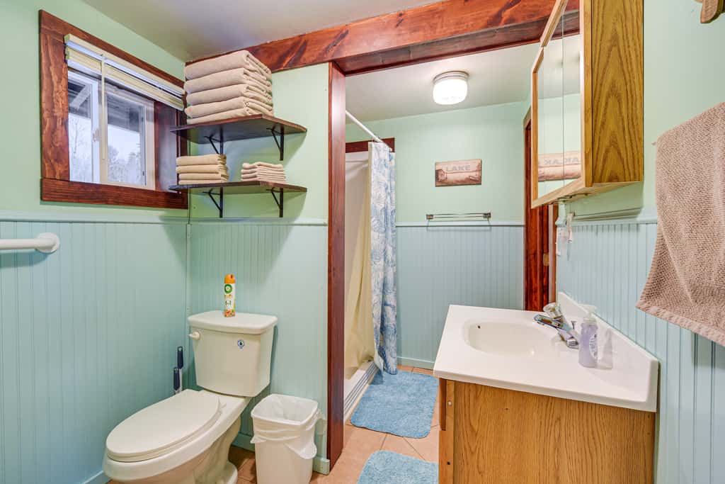 Hayward Retreat on the Chippewa Flowage w/ Dock!