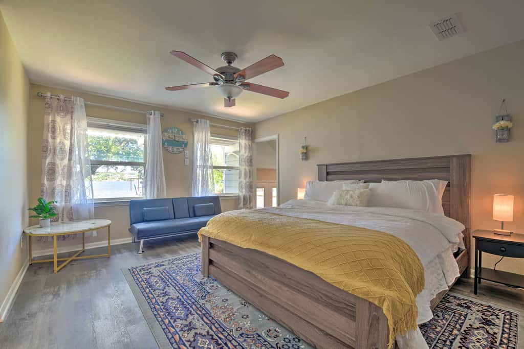 Spacious Granbury Home w/ Lakefront Outdoor Oasis!