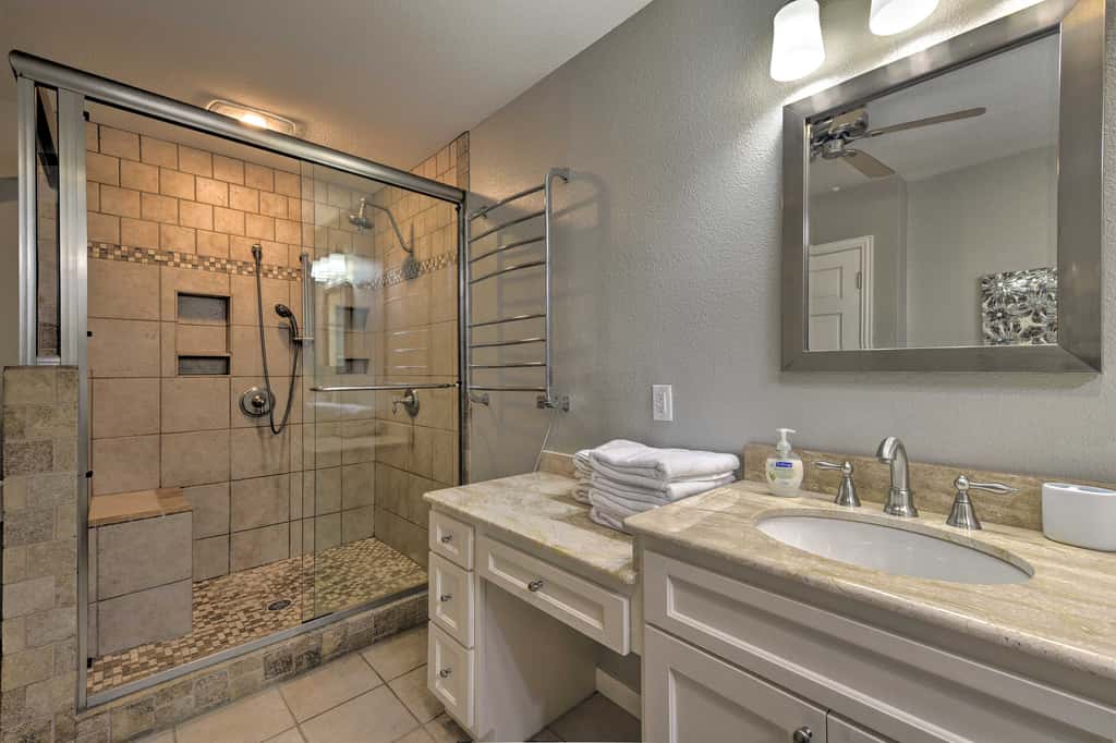 Spacious Granbury Home w/ Lakefront Outdoor Oasis!