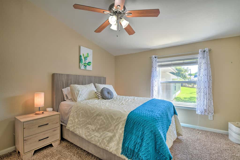 Spacious Granbury Home w/ Lakefront Outdoor Oasis!