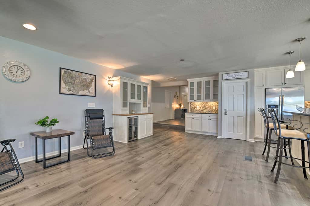 Spacious Granbury Home w/ Lakefront Outdoor Oasis!