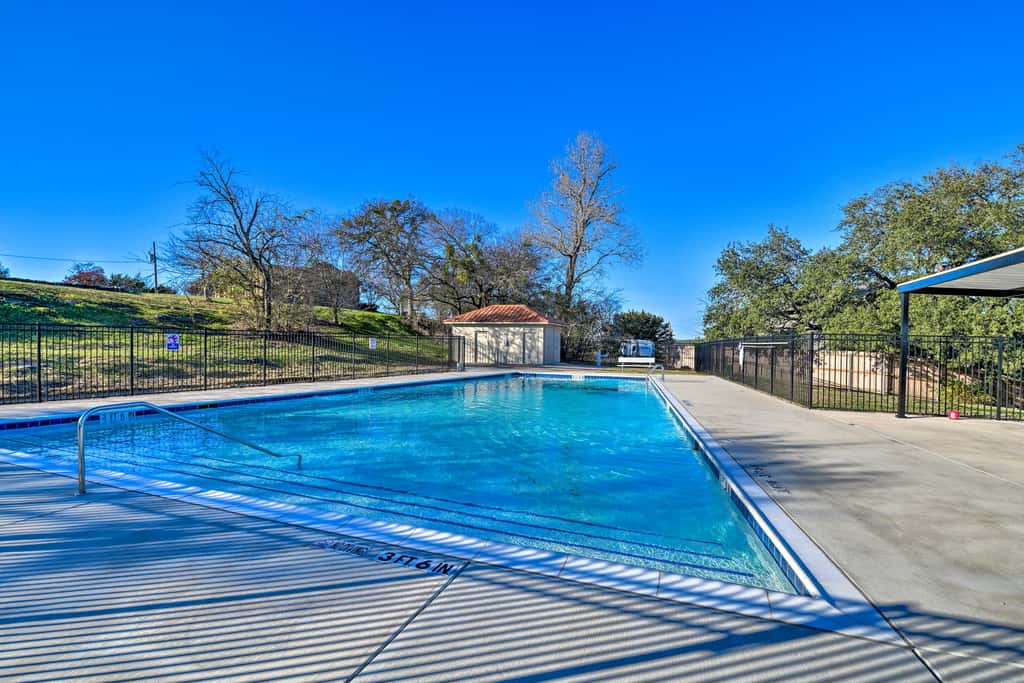 Steps to Lake! Charming Cabin: Pool Access & Decks