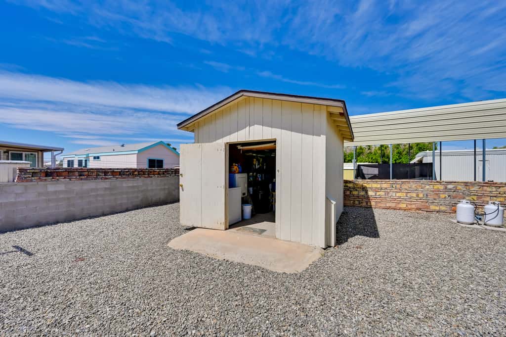Pet-Friendly Vacation Rental in Yuma with Grill!