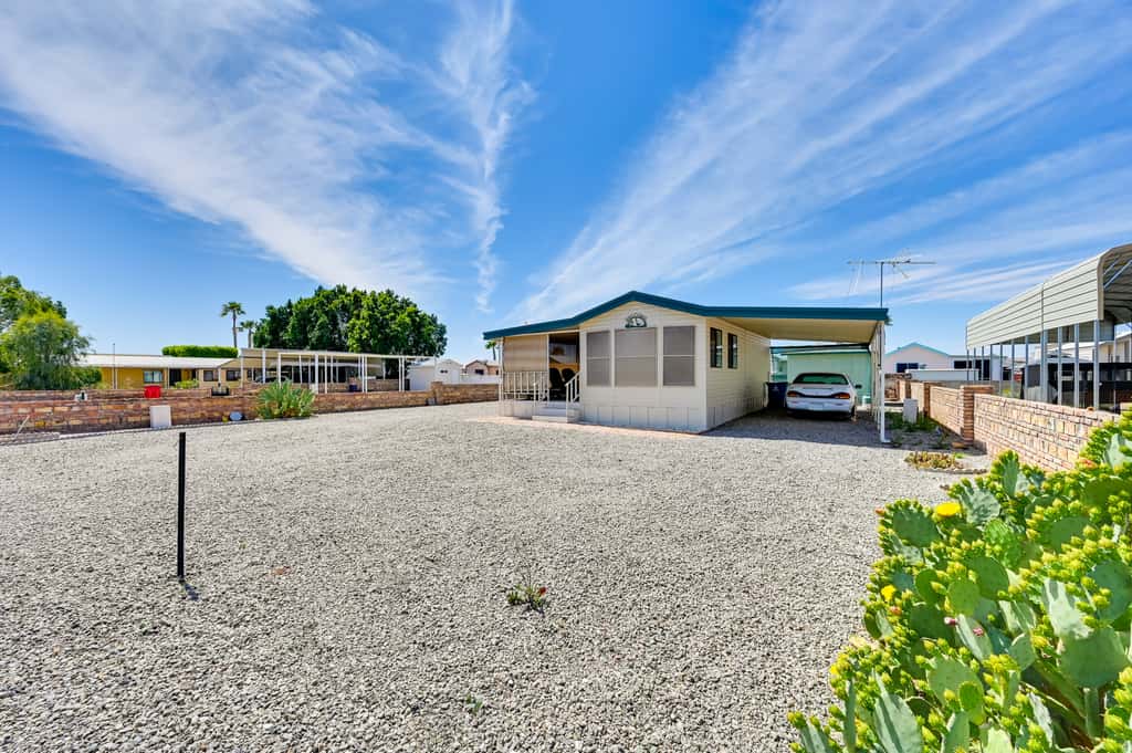 Pet-Friendly Vacation Rental in Yuma with Grill!