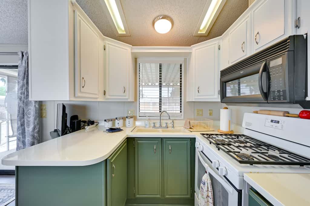 Pet-Friendly Vacation Rental in Yuma with Grill!