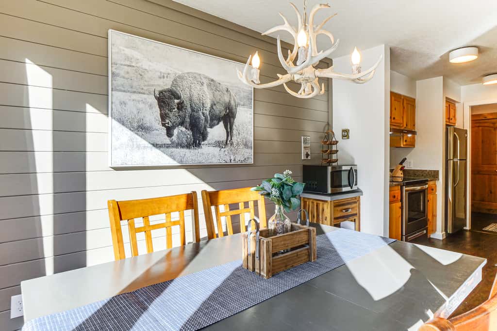 1 Mi to Keystone Resort: Mtn-View Family Escape!