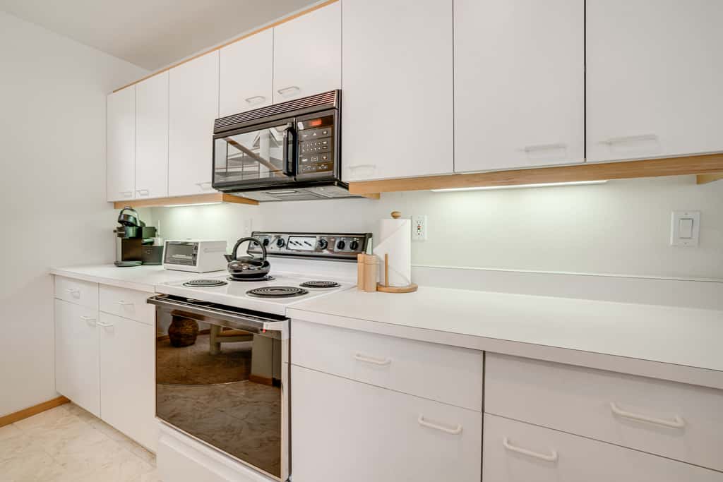 Mtn-View Deck, Workspace! Walkable Frisco Condo