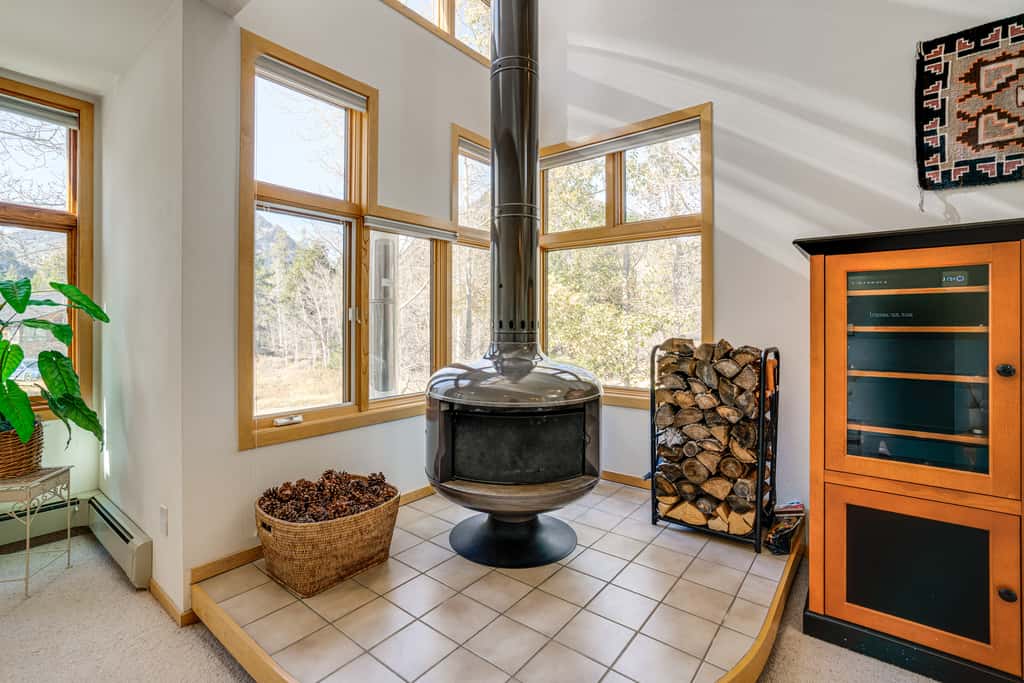 Mtn-View Deck, Workspace! Walkable Frisco Condo
