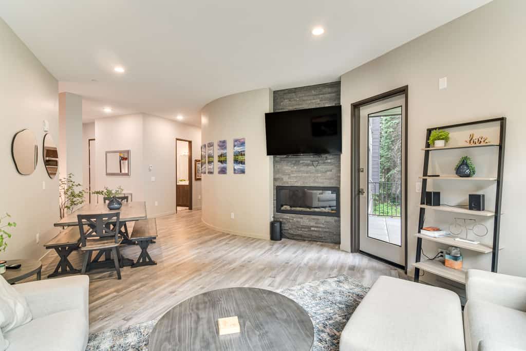 Ski-In/Ski-Out! Winter Park Family Gem w/ Hot Tub