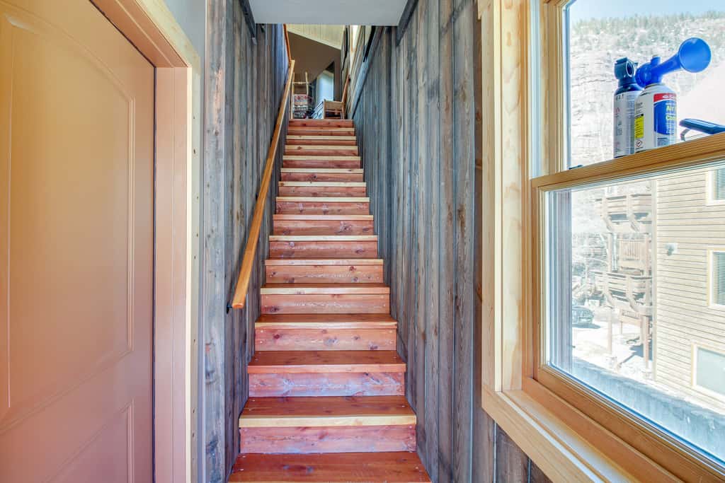 Cozy Ouray Hideaway: Mountain Views, Steps to Main