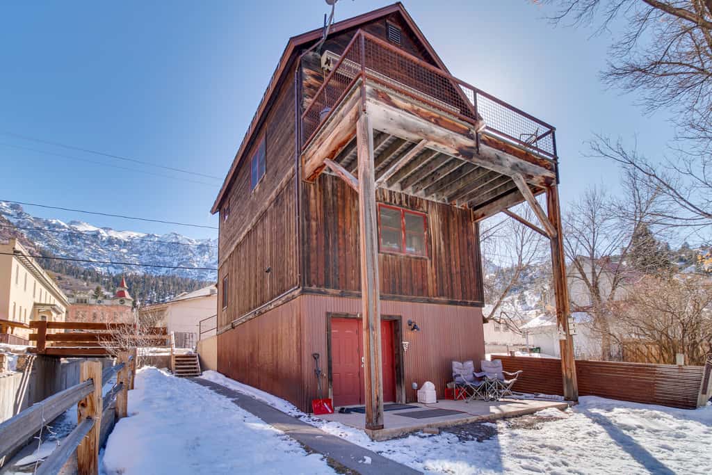 Cozy Ouray Hideaway: Mountain Views, Steps to Main