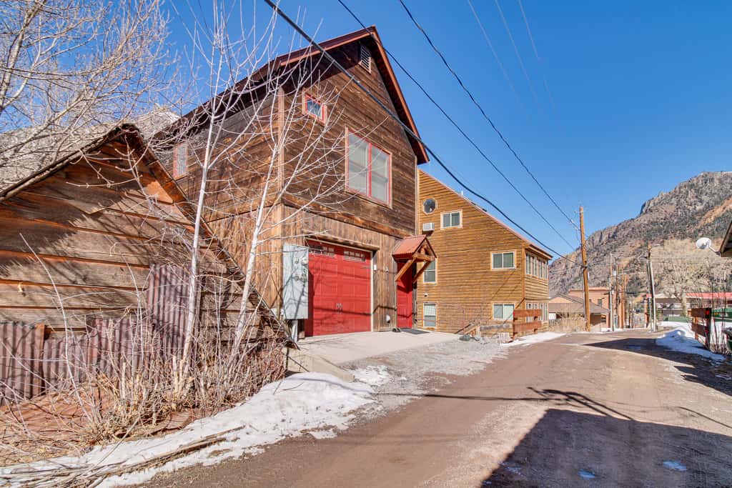 Cozy Ouray Hideaway: Mountain Views, Steps to Main