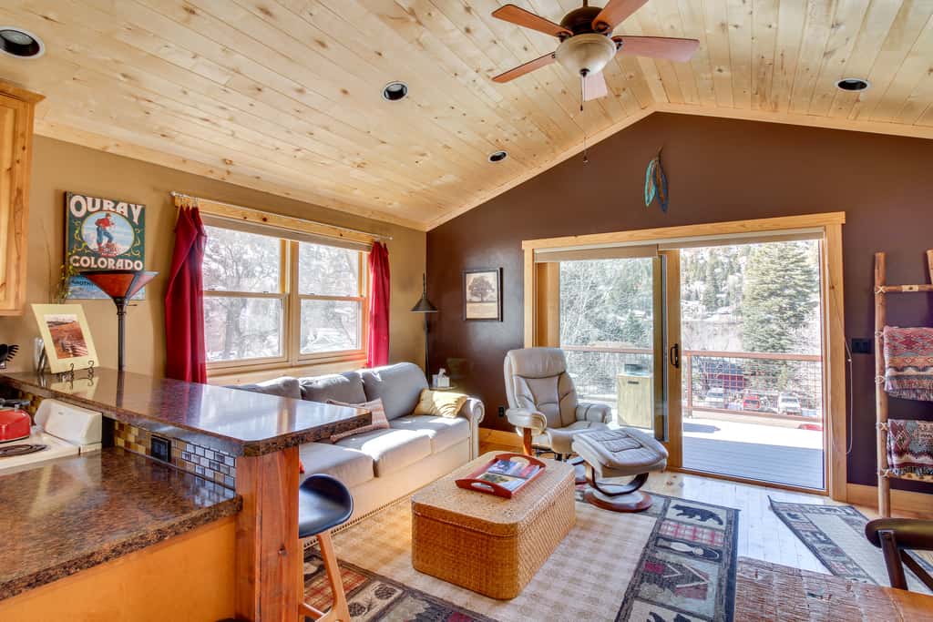 Cozy Ouray Hideaway: Mountain Views, Steps to Main