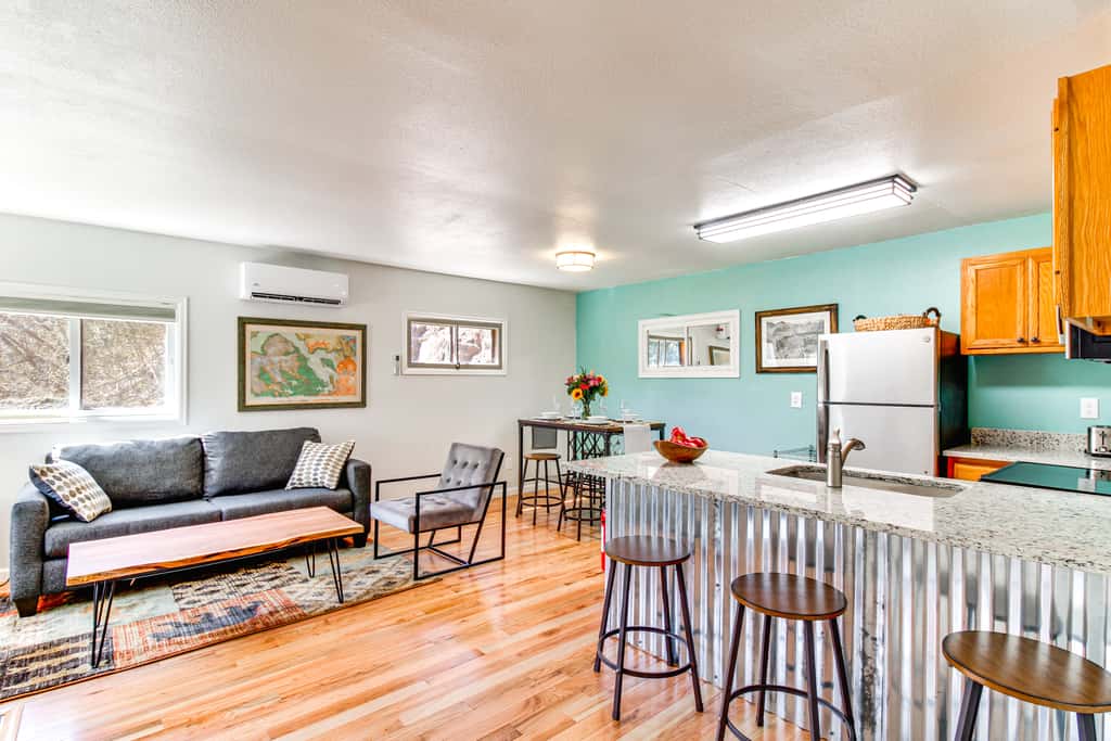 Downtown Ouray Apt w/ River & Mountain Views!