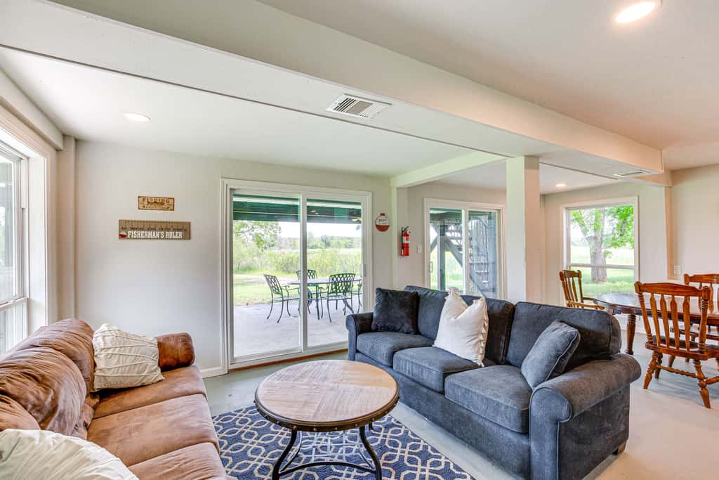 Granbury Home w/ Lake Views ~ 6 Mi to Boat Launch!