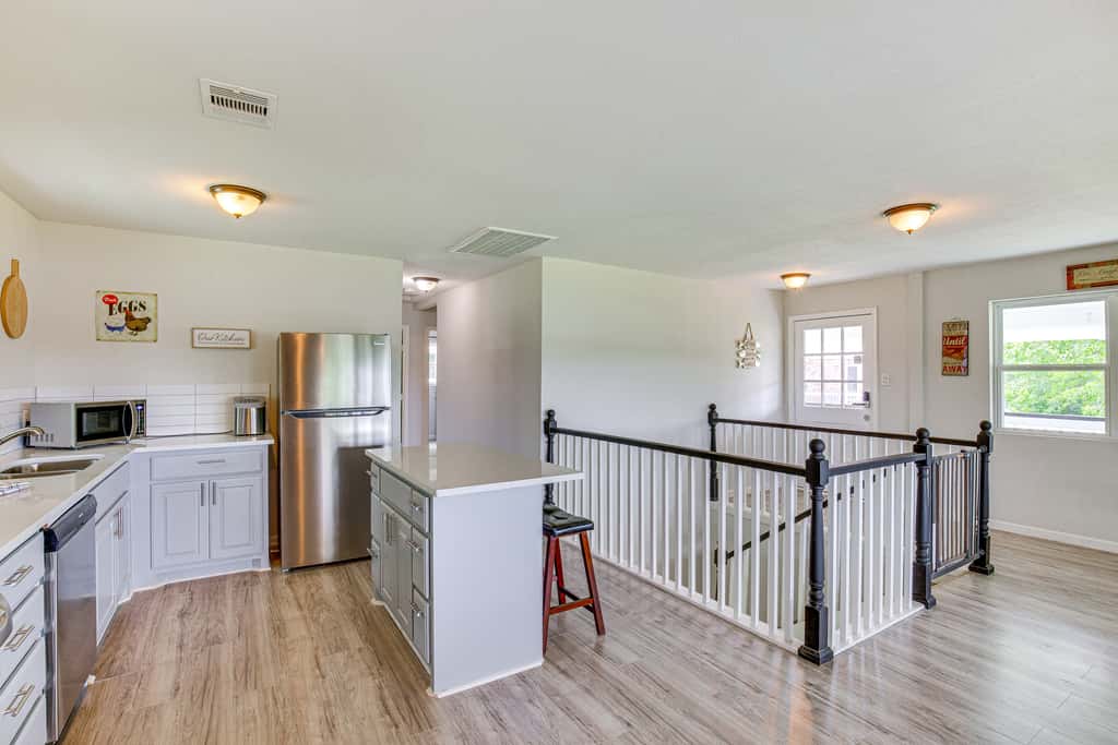 Granbury Home w/ Lake Views ~ 6 Mi to Boat Launch!