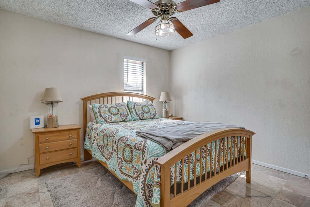 5 Mi to Granbury Square: Waterfront Escape w/ Dock
