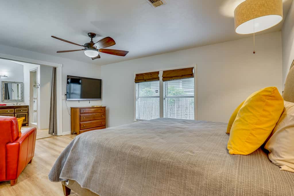 Family + Pet Friendly: Fort Worth Home Near TCU!