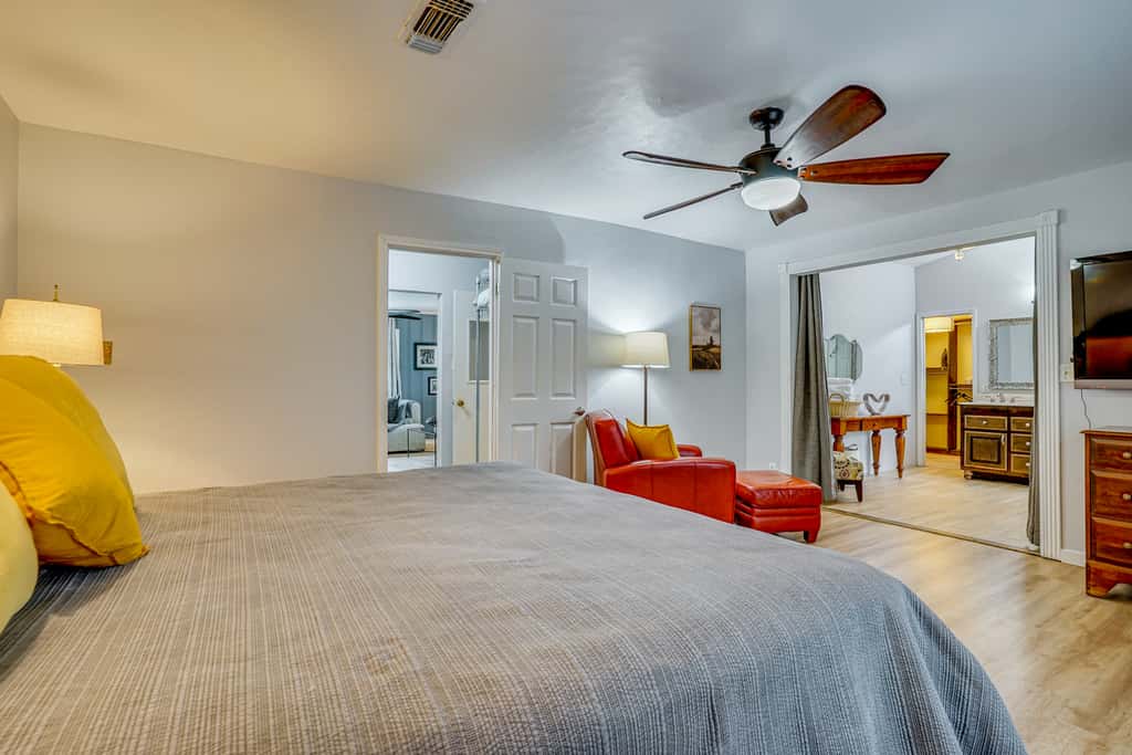 Family + Pet Friendly: Fort Worth Home Near TCU!