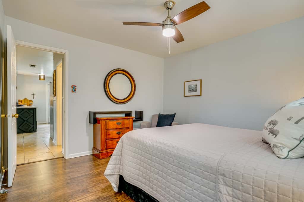 Family + Pet Friendly: Fort Worth Home Near TCU!