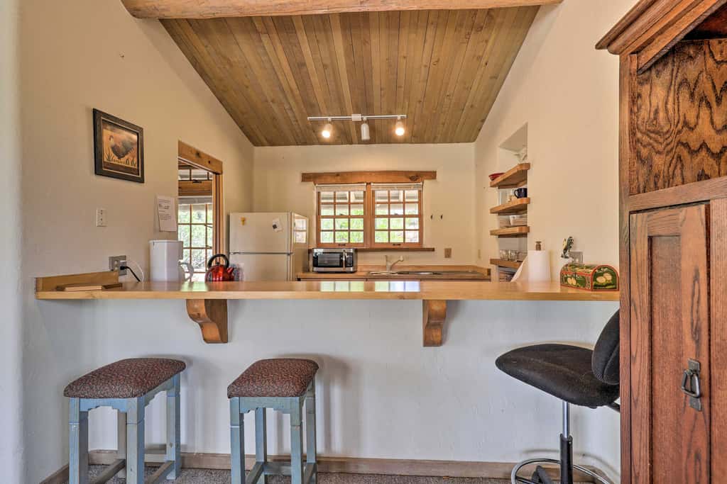 Hike & Relax: Prescott Studio w/ Thumb Butte Views