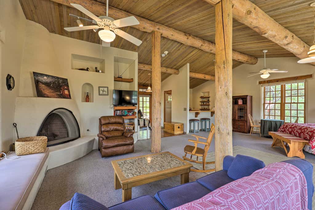 Hike & Relax: Prescott Studio w/ Thumb Butte Views