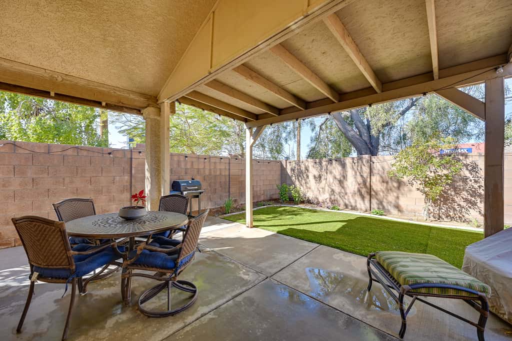 Renovated Yuma Home w/ Community Pool!