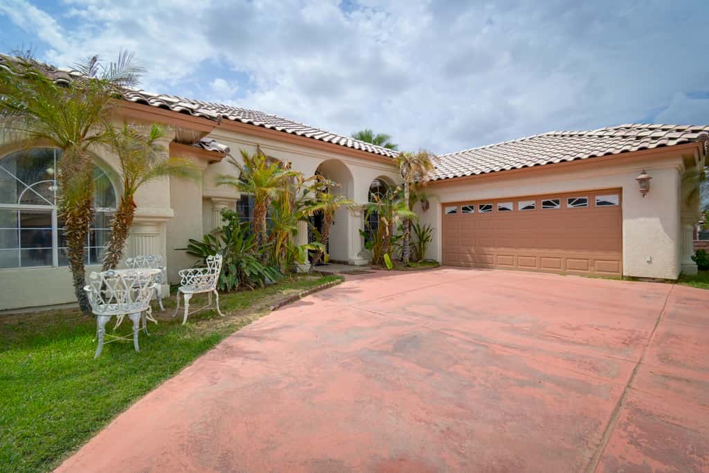 Luxe Yuma Home with Private Pool!