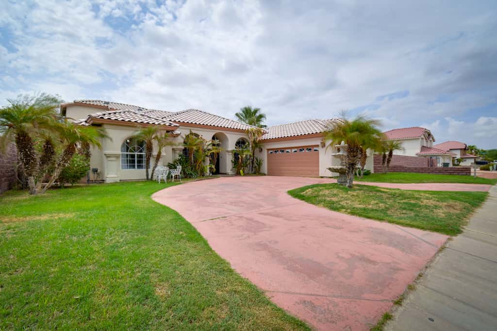 Luxe Yuma Home with Private Pool!
