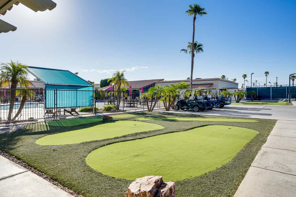 Pool, Hot Tub & Tennis Courts: Yuma Home Near Dtwn