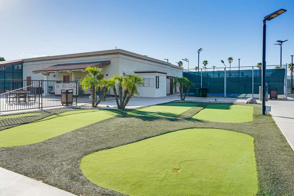 Pool, Hot Tub & Tennis Courts: Yuma Home Near Dtwn