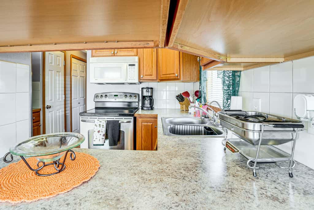Pool, Hot Tub & Tennis Courts: Yuma Home Near Dtwn