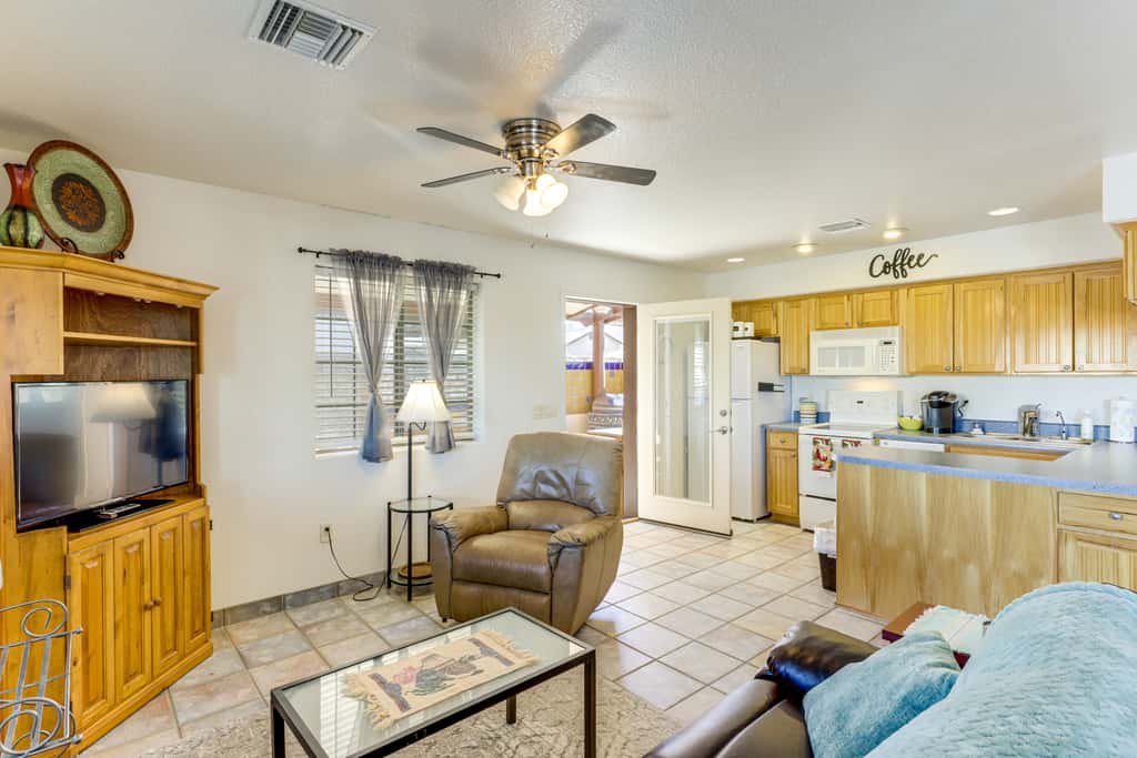 Mtn-View Casita w/ Rooftop Deck & Patio in Yuma!