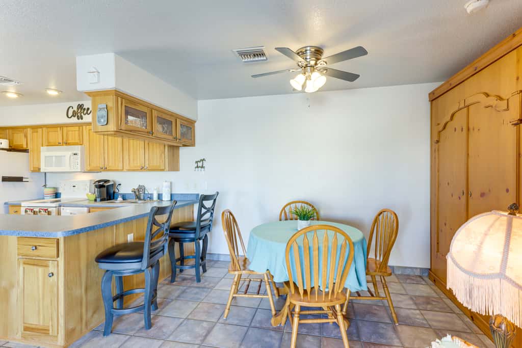 Mtn-View Casita w/ Rooftop Deck & Patio in Yuma!