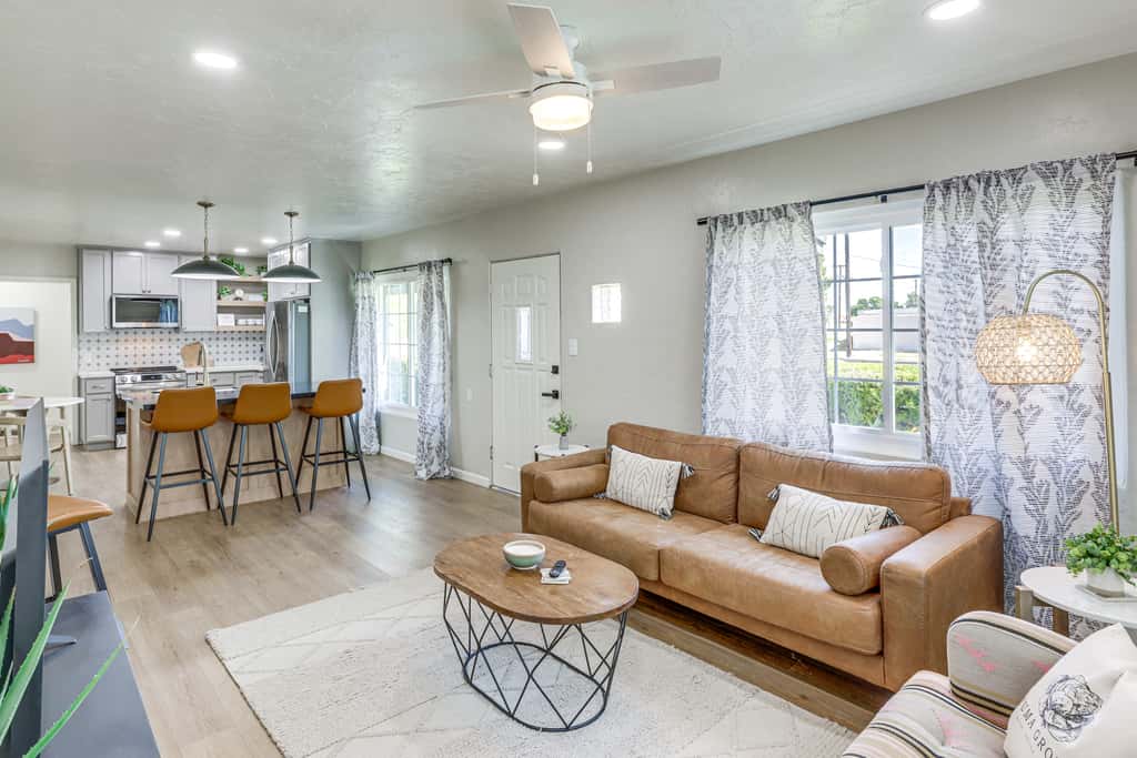 Quiet Yuma Retreat w/ Hot Tub & Spacious Backyard