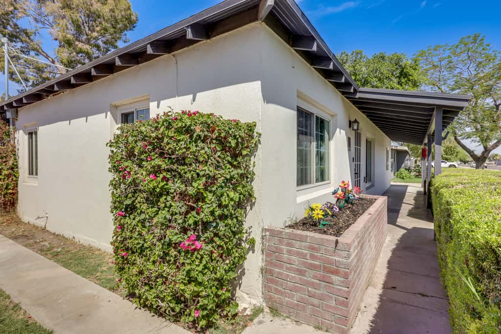 Quiet Yuma Retreat w/ Hot Tub & Spacious Backyard
