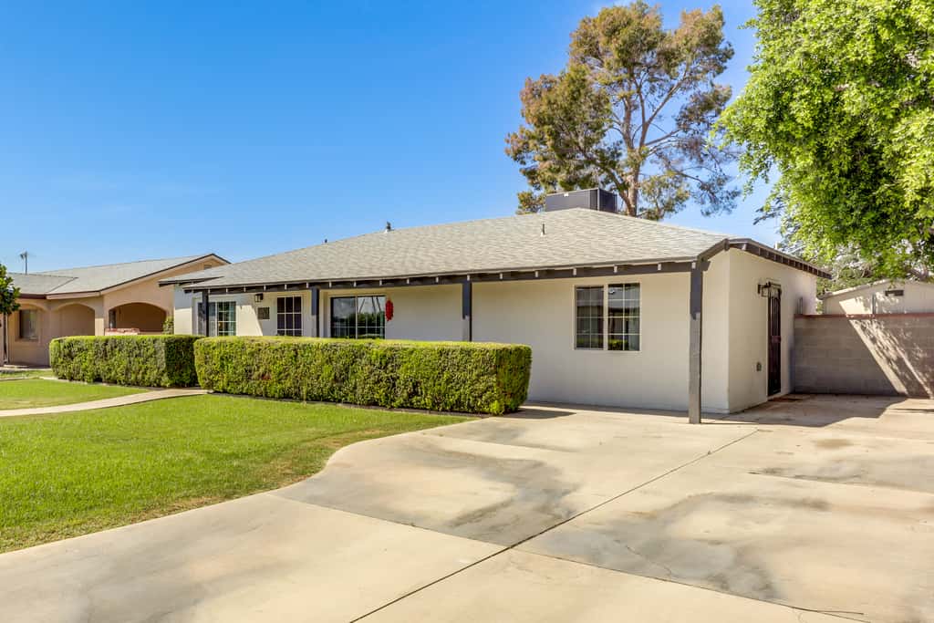 Quiet Yuma Retreat w/ Hot Tub & Spacious Backyard