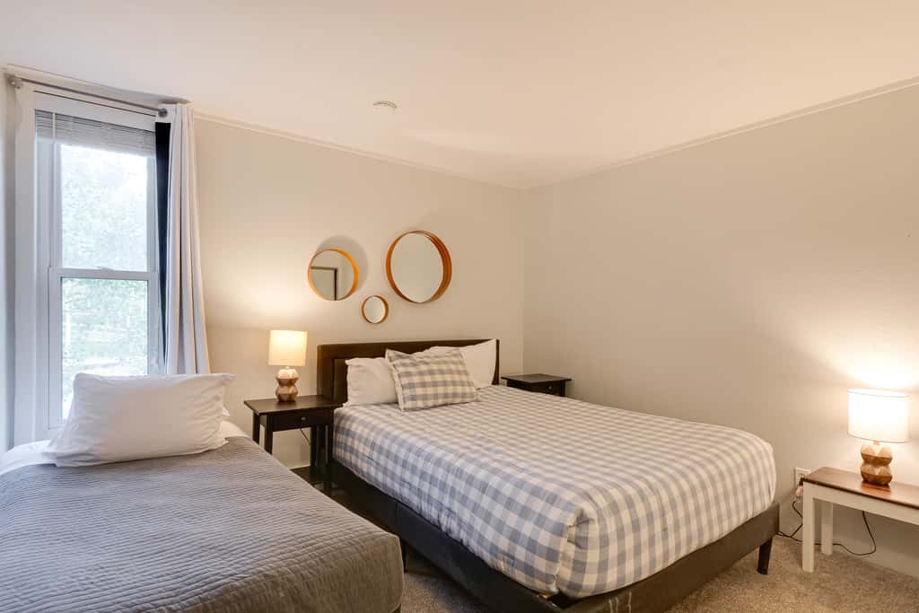 Pool & Hot Tub Access! Silverthorne Basecamp