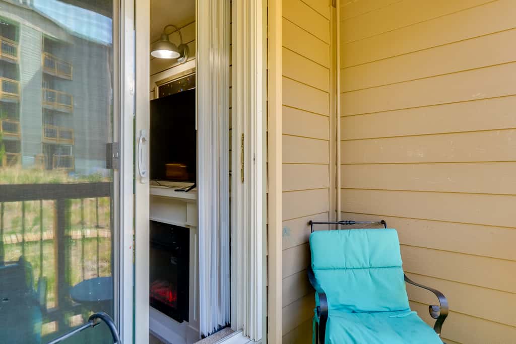 Pool & Hot Tub Access! Silverthorne Basecamp