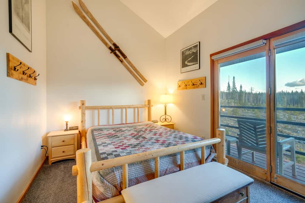 All-Season Base w/ Epic Views in Silverthorne!