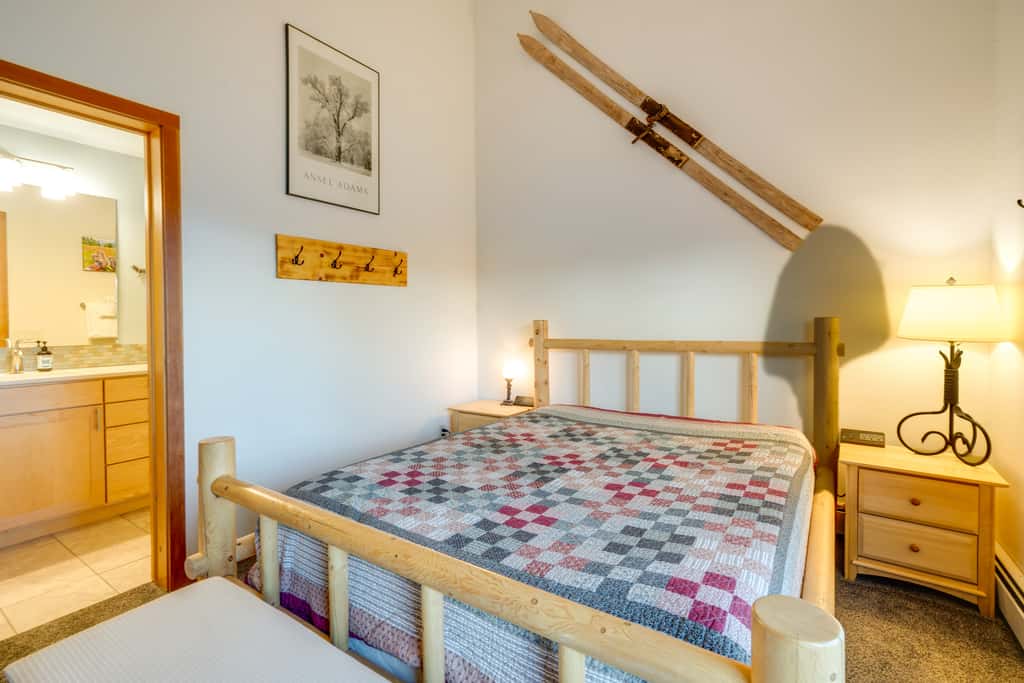 All-Season Base w/ Epic Views in Silverthorne!