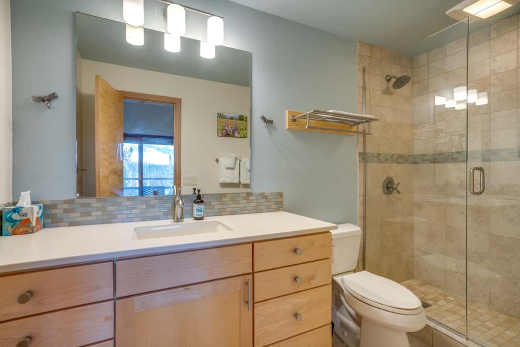 All-Season Base w/ Epic Views in Silverthorne!